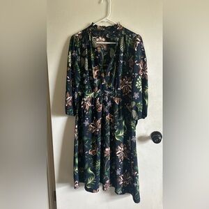 Ann Taylor Floral V-Neck Dress